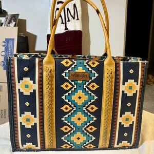 Wrangler Black and Tan Geometric Tote Bag